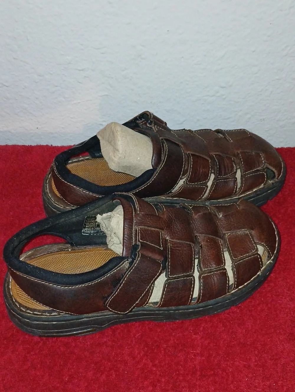 Arizona Men's Brown Leather Fisherman-Style Sandals